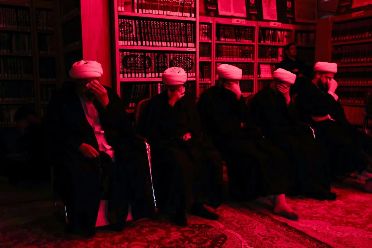 الهيأة العُليا لإحياء التراث تقيم مجلس عزاء لإحياء ذكرى شهادة الإمام الحسن (عليه السلام)...