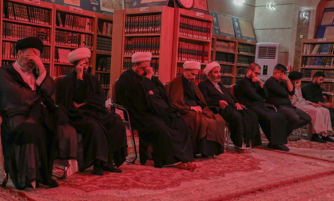 الهيأة العليا لإحياء التراث تقيم مجلس عزاء لإحياء ذكرى شهادة الإمام الحسن العسكري (عليه السّلام)