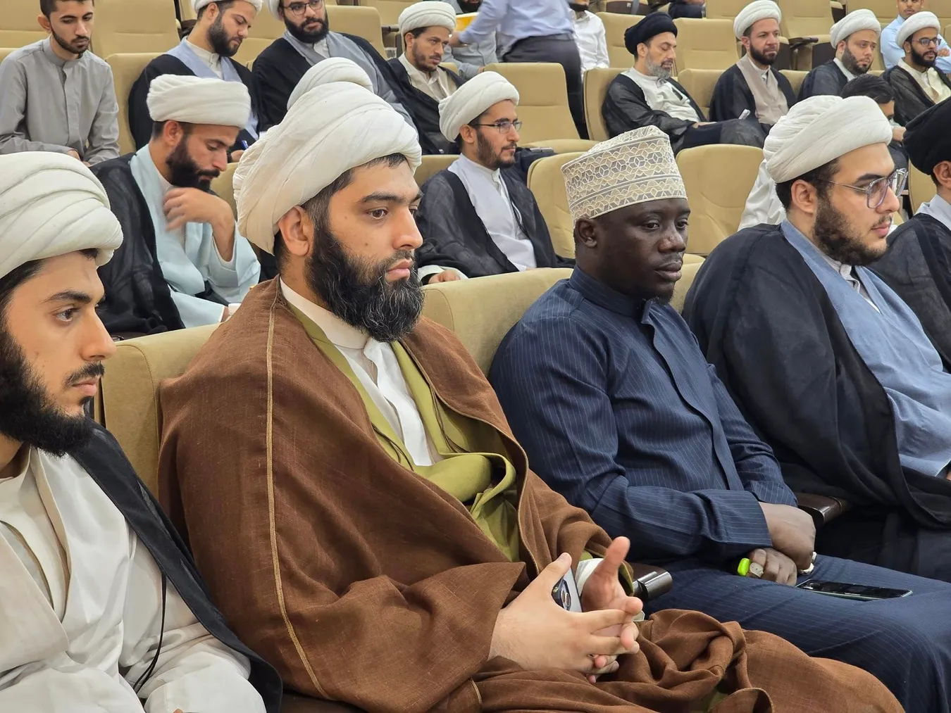 انعقاد أعمال المؤتمر السنويّ الحادي عشر لفكر الإمام الحسن المجتبى (ع) في مركز الشيخ الطوسيّ للدراسات والتحقيق في محافظة النجف الأشرف.