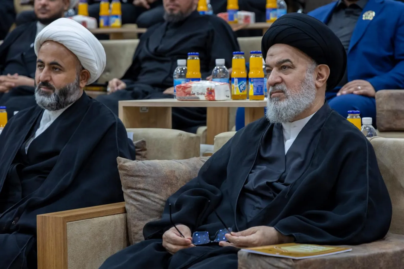 انطلاق أعمال المؤتمر الدوليّ السنويّ الثاني عشر لفكر الإمام الحسن المجتبى (الجلسة الحوزوية)، وتحت عنوان : الإمام الحسن(عليه السلام) بأقلام الآخرين/دراسات نقديّة وتحت شعار: الإمام الحسن (عليه السلام) قيادة وريادة