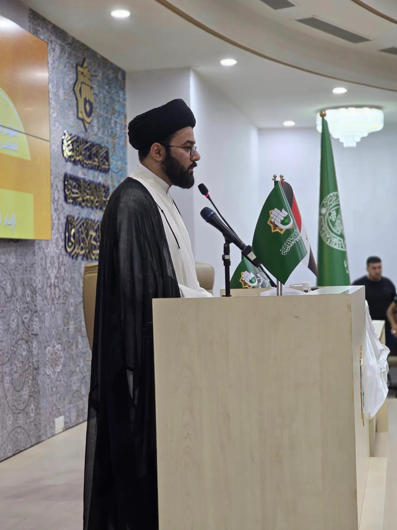 انعقاد أعمال المؤتمر السنويّ الحادي عشر لفكر الإمام الحسن المجتبى (ع) في مركز الشيخ الطوسيّ للدراسات والتحقيق في محافظة النجف الأشرف.