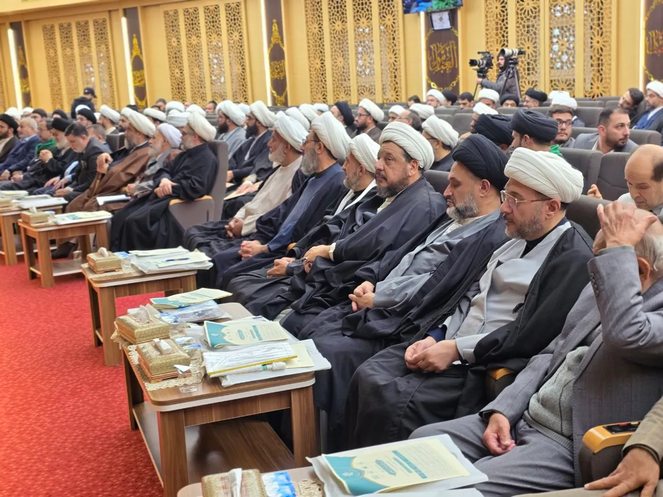 ما يثبت به الهلال في كتاب مصابيح الفقه للسيد المجاهد الباحث: فضيلة الشيخ رضا المختاري