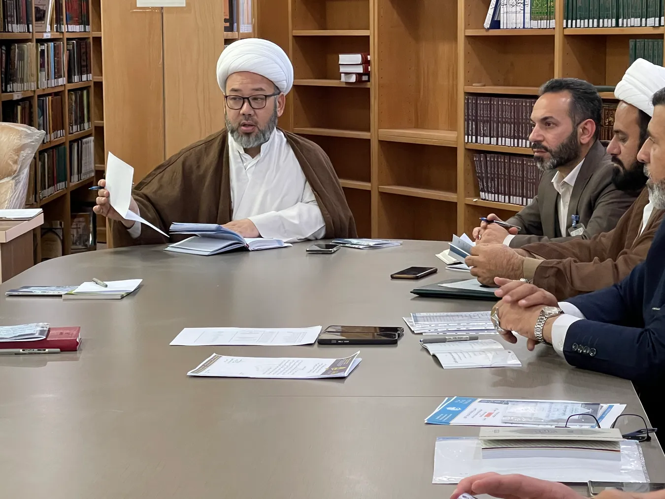 مركز الشيخ الطوسي(قدس سرّه) يحتضن الاجتماع التشاوري لمناقشة التحضيرات للمؤتمر الدولي الأوَّل تحت عنوان: (السجادُ والباقرُ(ع): السراجان المنيران) ضمن مؤتمر (أسبوع الإمامة)
