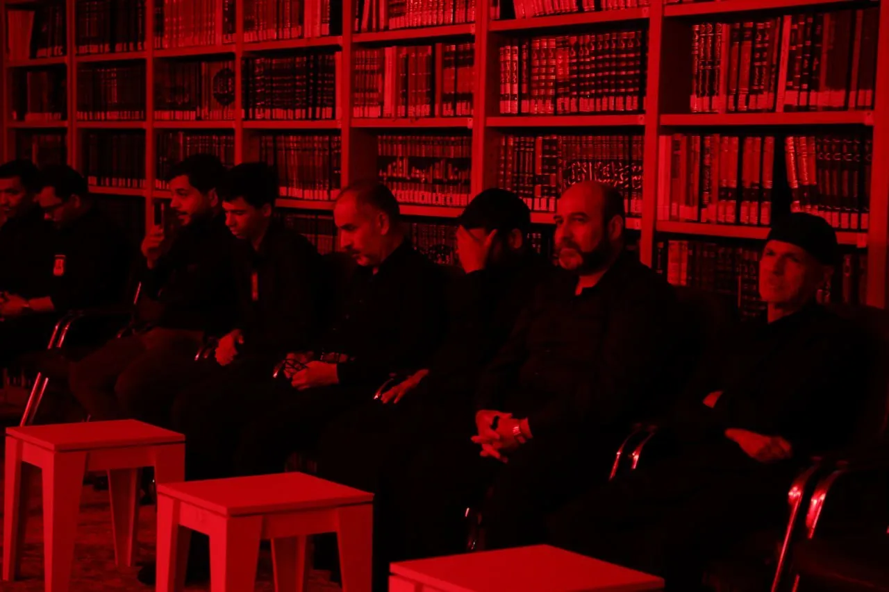 الهيأة العليا لإحياء التراث تقيم مجلس عزاء إحياءً لذكرى دفن الأجساد الطاهرة