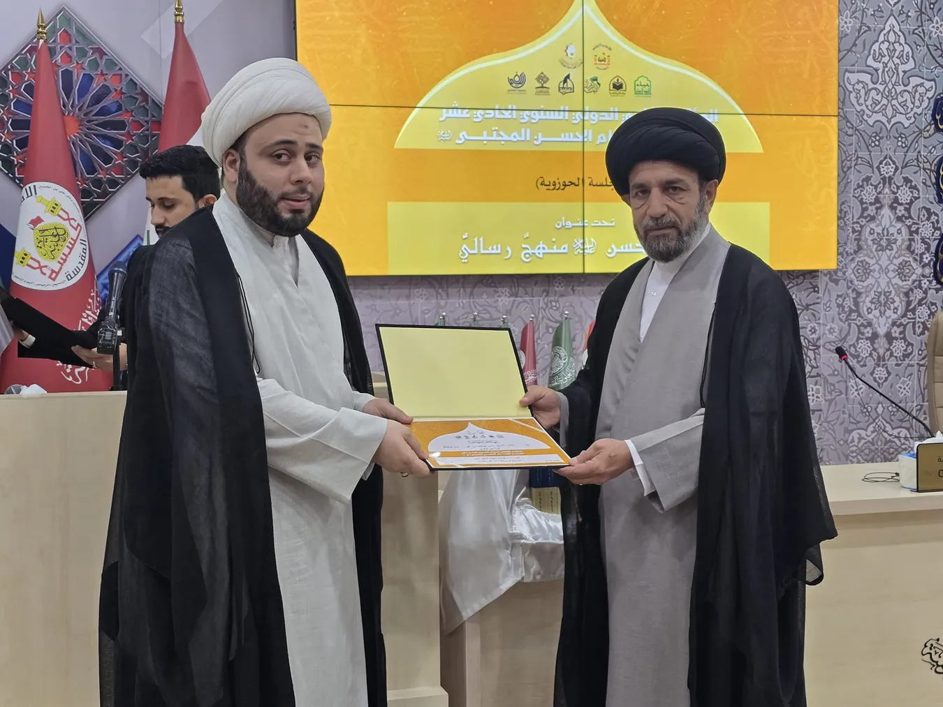 انعقاد أعمال المؤتمر السنويّ الحادي عشر لفكر الإمام الحسن المجتبى (ع) في مركز الشيخ الطوسيّ للدراسات والتحقيق في محافظة النجف الأشرف.