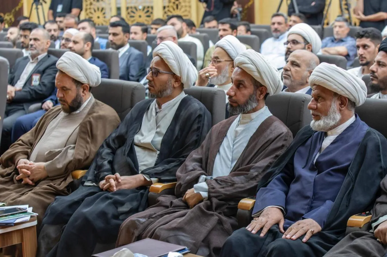 العتبة العباسية تقيم الجلسة البحثية الثانية ضمن فعاليات أسبوع الإمامة الدولي الثالث ومشاركة فاعلة للهيأة العليا فيها