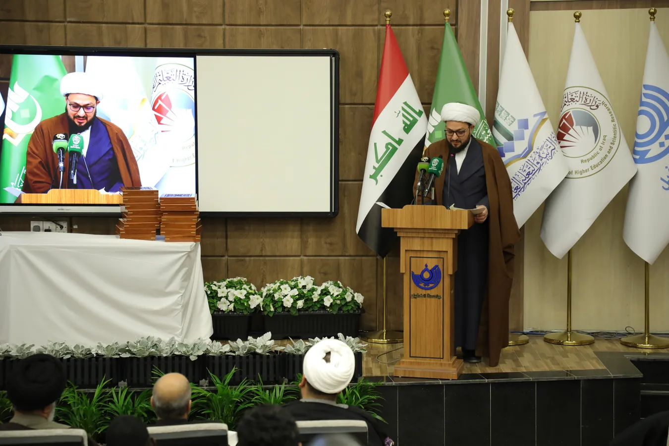 انطلاق فعاليات اليوم الثاني من المؤتمر العلمي التمهيدي لألفية حوزة النجف الأشرف