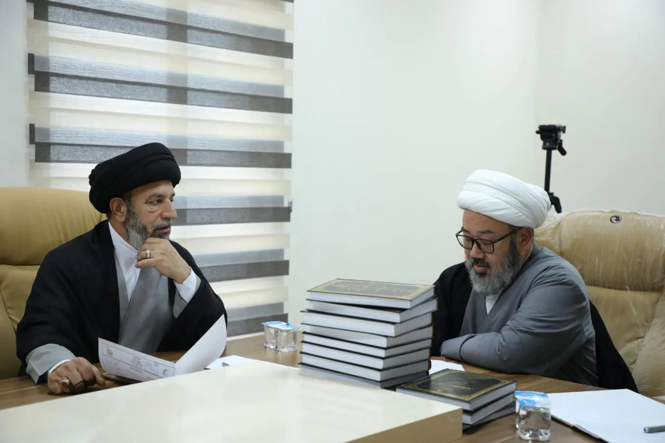 العتبة العباسية المقدسة تناقش خططها لإحياء مناسبة ألفية حوزة النجف الأشرف