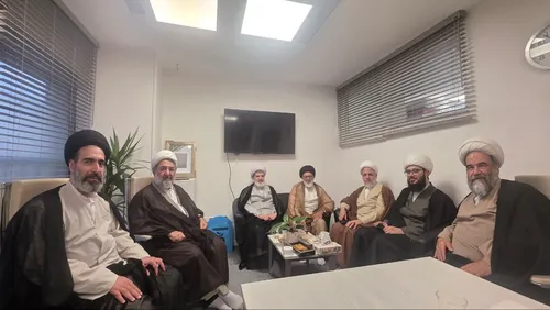 وفد من الفضلاء وأئمة صلاة الجماعة يطّلع على المشاريع المعرفية للهيأة العليا لإحياء التراث