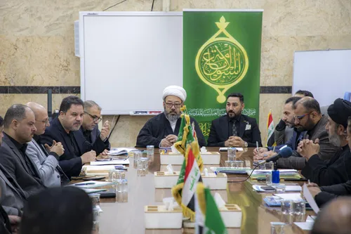 عقدت اللجنتان العلمية والتحضيرية لأسبوع الإمامة الدولي الأول اجتماعاً موسعا لمناقشة أبرز النتائج التي تحققت في الأسبوع بنسخته الأولى